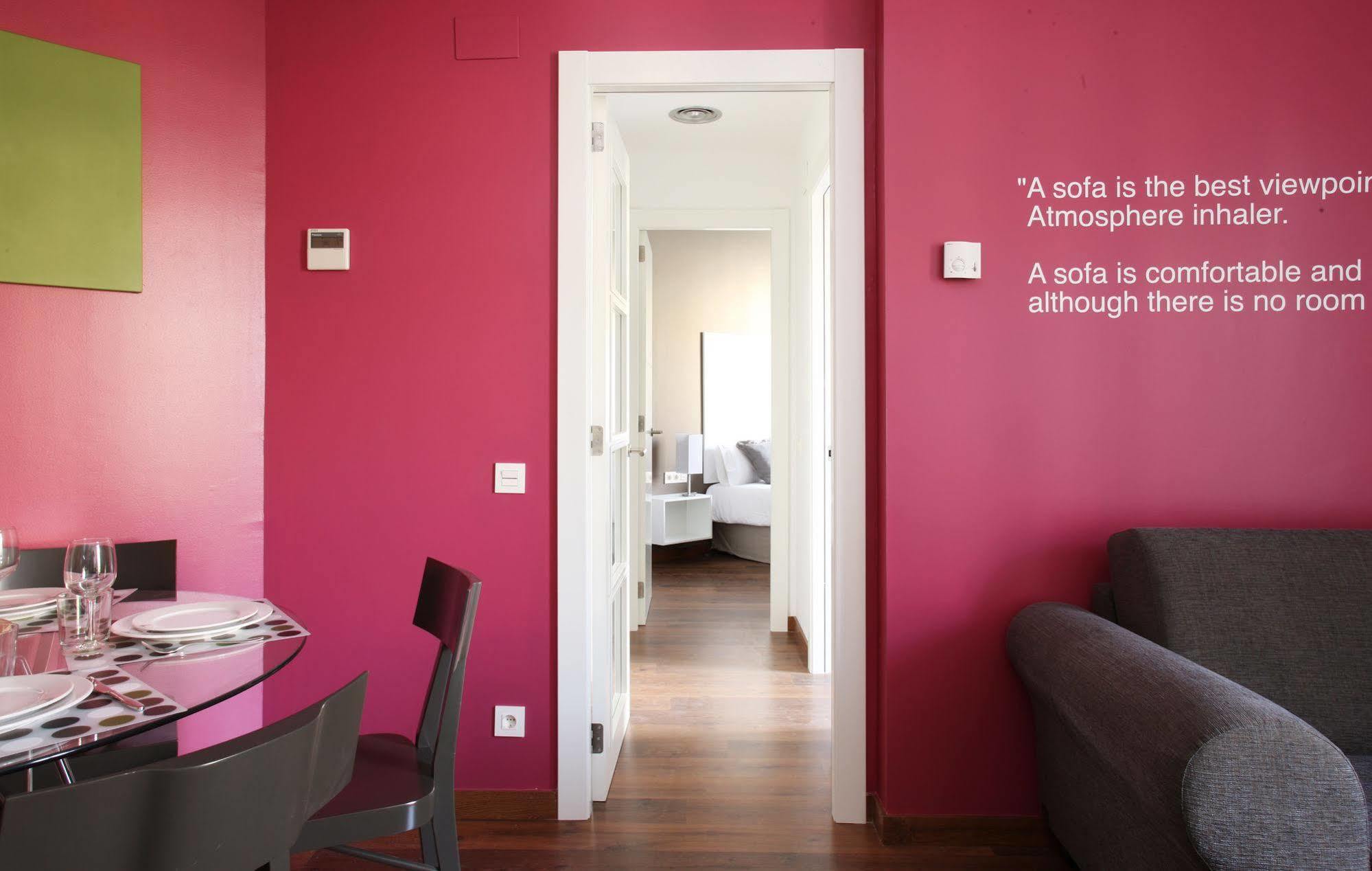 Mh Apartments Suites Barcelona Buitenkant foto